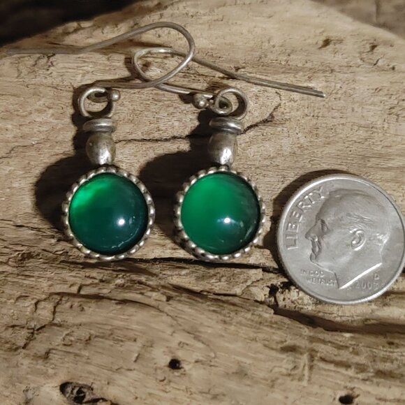 Vintage Sterling Silver Green Glass Dangle Earrings Round Bezel Settings Boho - Picture 2 of 13
